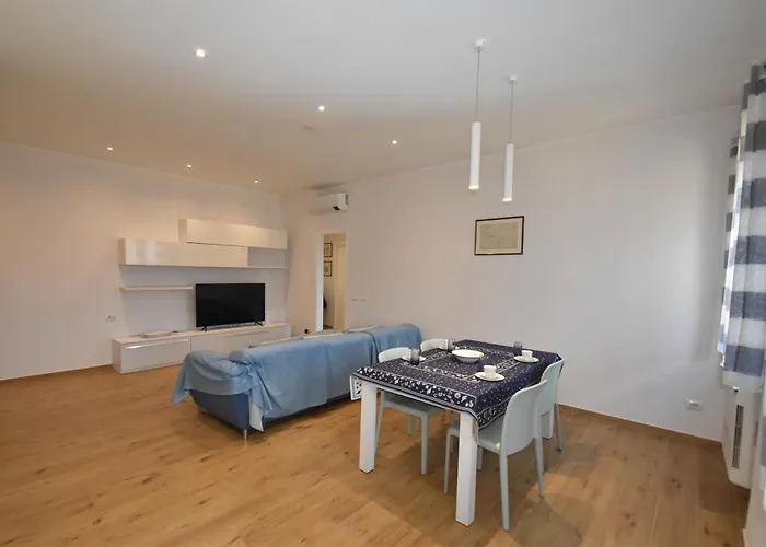 Conchiglia Blu - Centrale, Vicinissimo Al Mare Con Aria Condizionata *