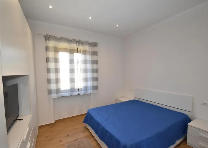 Conchiglia Blu - Centrale, Vicinissimo Al Mare Con Aria Condizionata Apartamento Marina di Campo