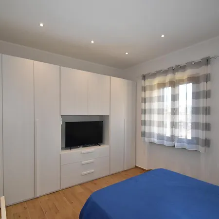 Conchiglia Blu - Centrale, Vicinissimo Al Mare Con Aria Condizionata Apartmán *